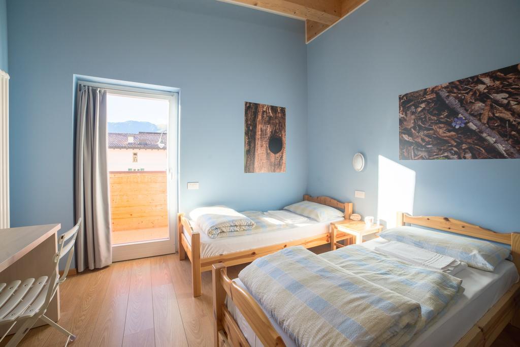 Hostel L'Ost - Ostello Di Grumes Zewnętrze zdjęcie