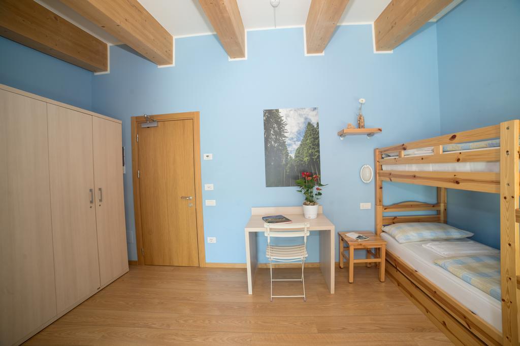Hostel L'Ost - Ostello Di Grumes Zewnętrze zdjęcie