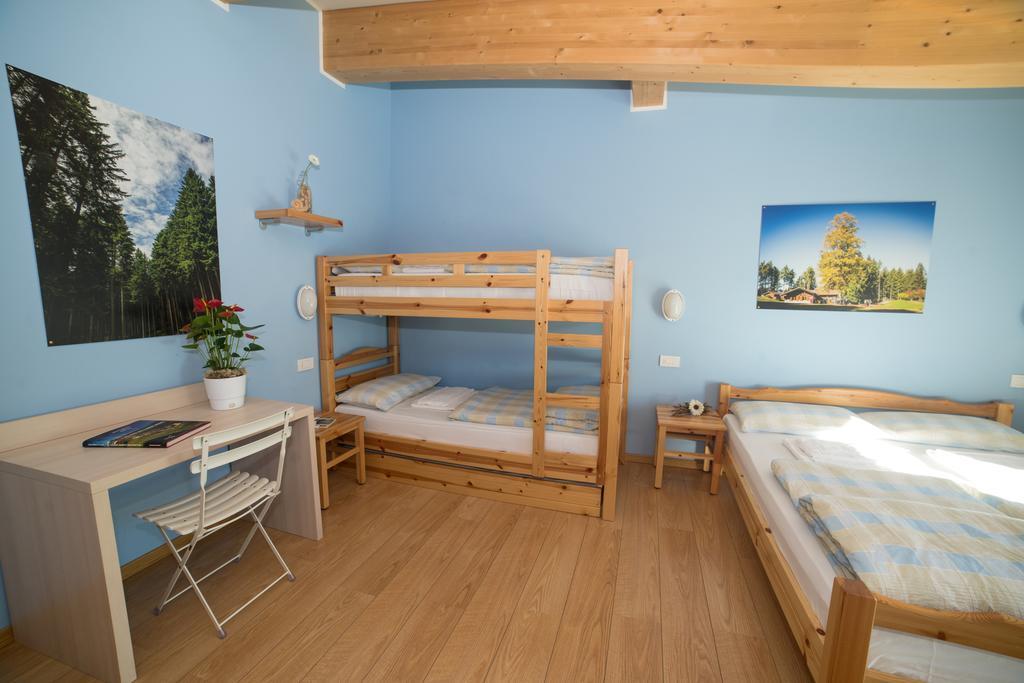 Hostel L'Ost - Ostello Di Grumes Zewnętrze zdjęcie