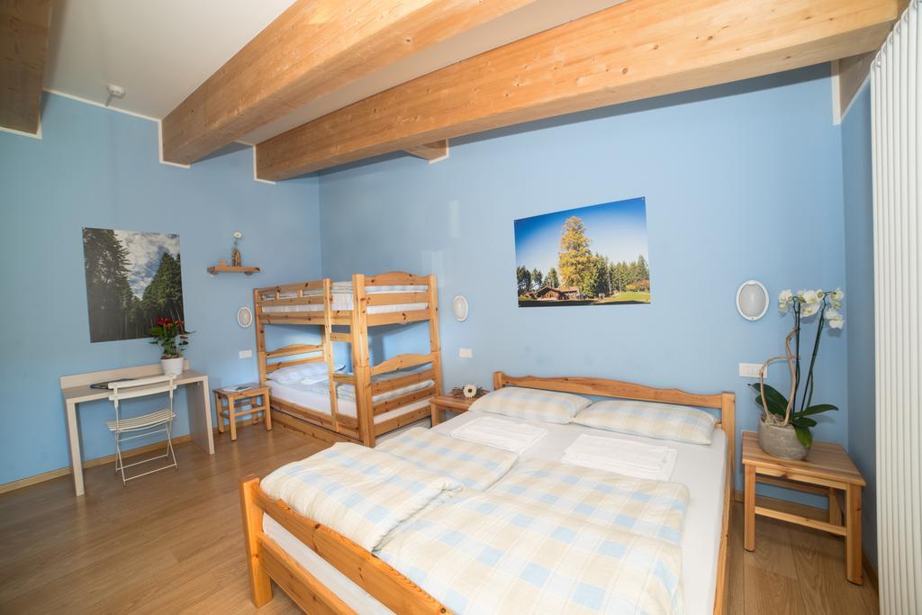 Hostel L'Ost - Ostello Di Grumes Zewnętrze zdjęcie