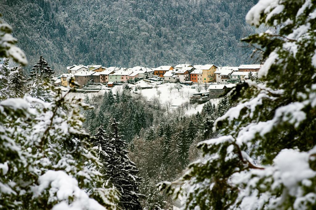 Hostel L'Ost - Ostello Di Grumes Zewnętrze zdjęcie